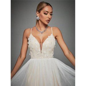 Elegant V Neck Mesh Overlay Cami Wedding Dress